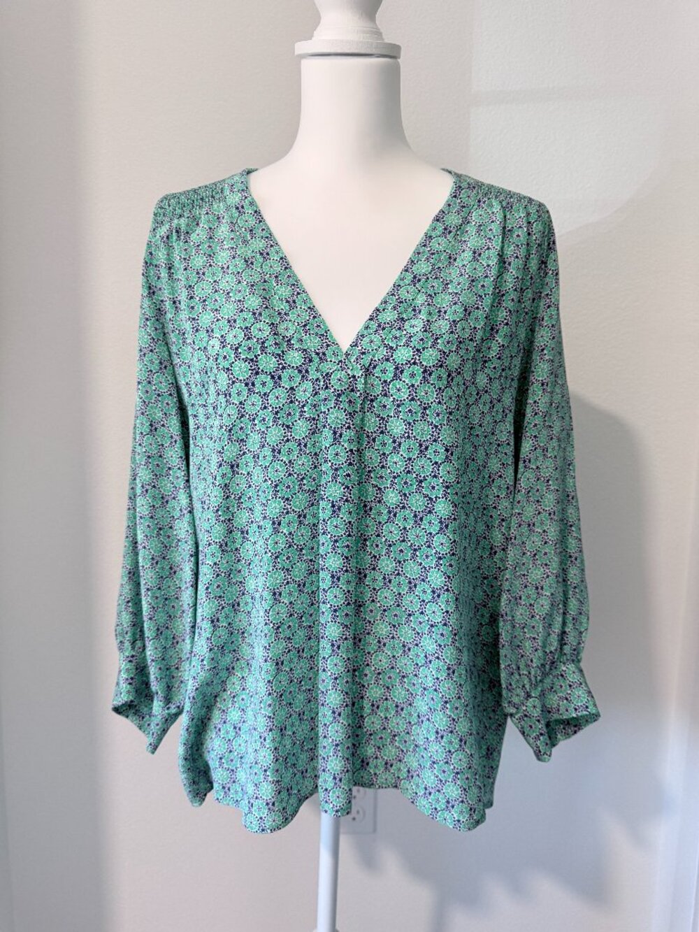 Joie silk blouse, blue & green floral pattern, Women's Size Small